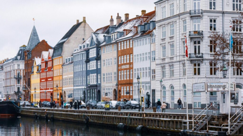 How Côte dIvoire Instagram bloggers can collaborate with Egypt advertisers in 2025