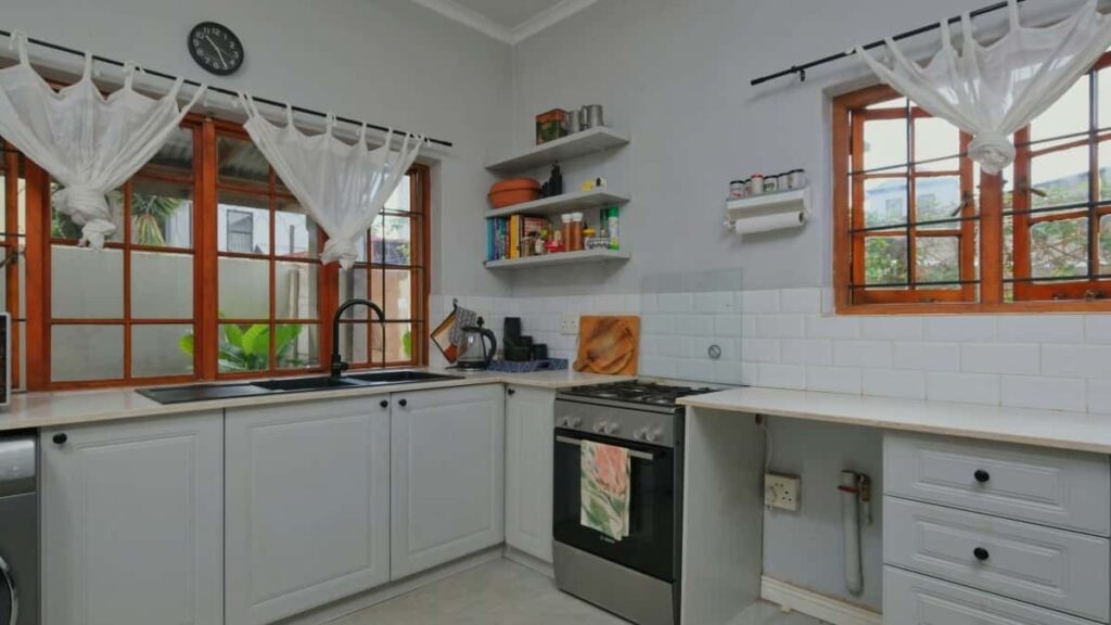 2025 Ghana Snapchat AllCategory Advertising Rate Card for Côte dIvoire