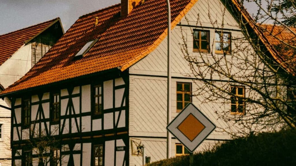 2025 Russia Facebook All-Category Advertising Rate Card Côte dIvoire