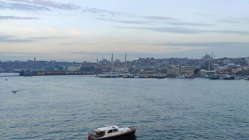 2025 United Arab Emirates Twitter All Category Advertising Rate Card