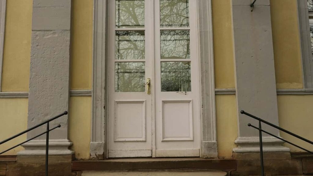 2025 Turkey YouTube Advertising Rate Card for Côte dIvoire Market