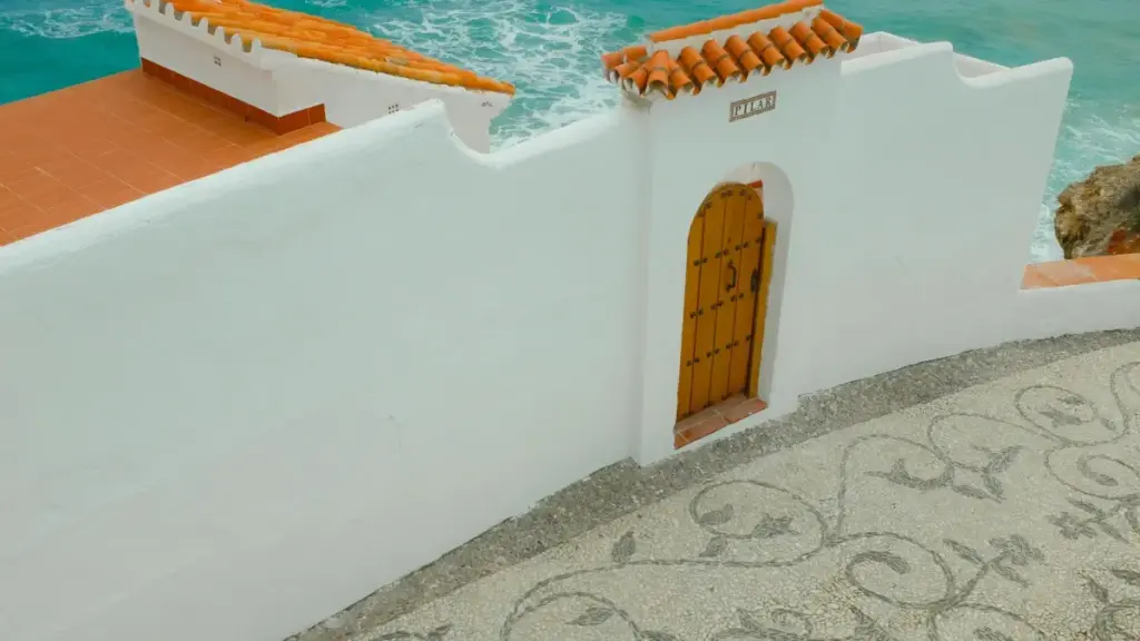 Dioula/French mix: Gidjɛ nyɛrɛw ka fɔlɛ a ye, i bɛ taa Viber kɔrɔ Siprus brand la, tulu avant/après vidéo ni ka sisan.