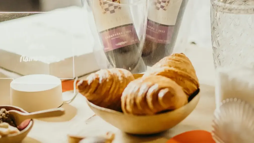 Guide pratique pour annonceurs en Côte d'Ivoire: comment repérer et tester créateurs d'Oman sur Disney+ pour co-créer des lignes produits avec top creators.