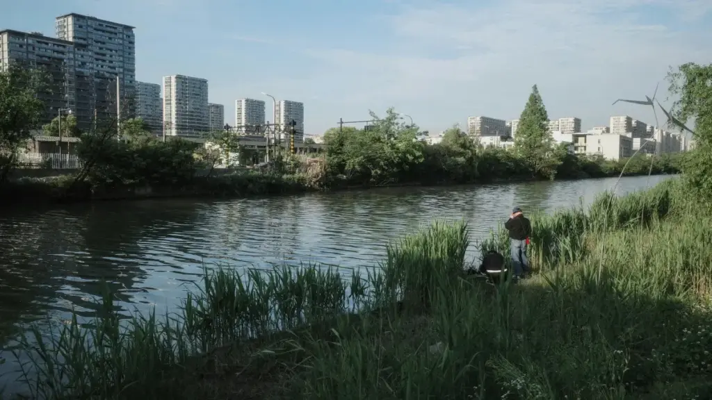 Guide pratique pour annonceurs en Côte d'Ivoire: comment identifier, contacter et lancer promos de chansons avec créateurs Josh en Myanmar — tactiques, risques et opportunités locales.