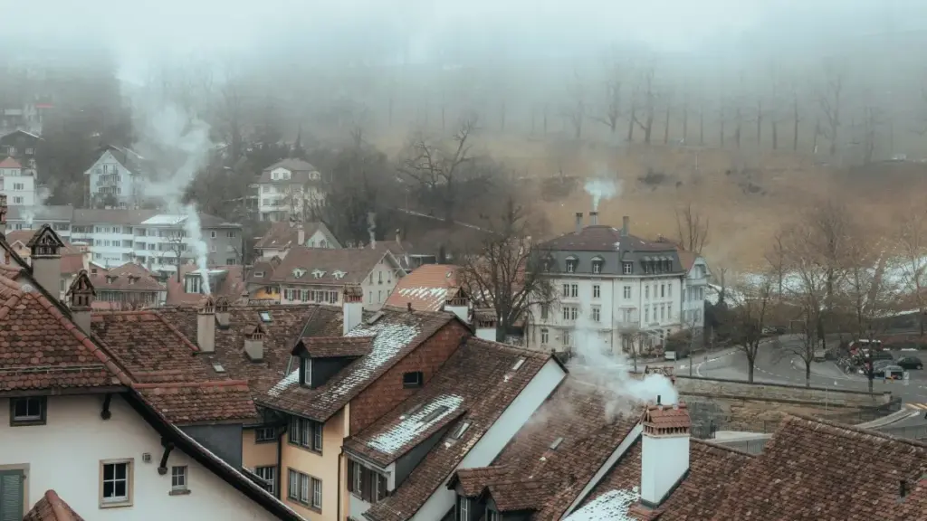 Guide pratique pour créateurs en Côte d'Ivoire — comment identifier, contacter et convaincre marques boliviennes via Reddit pour vidéos d'unboxing.