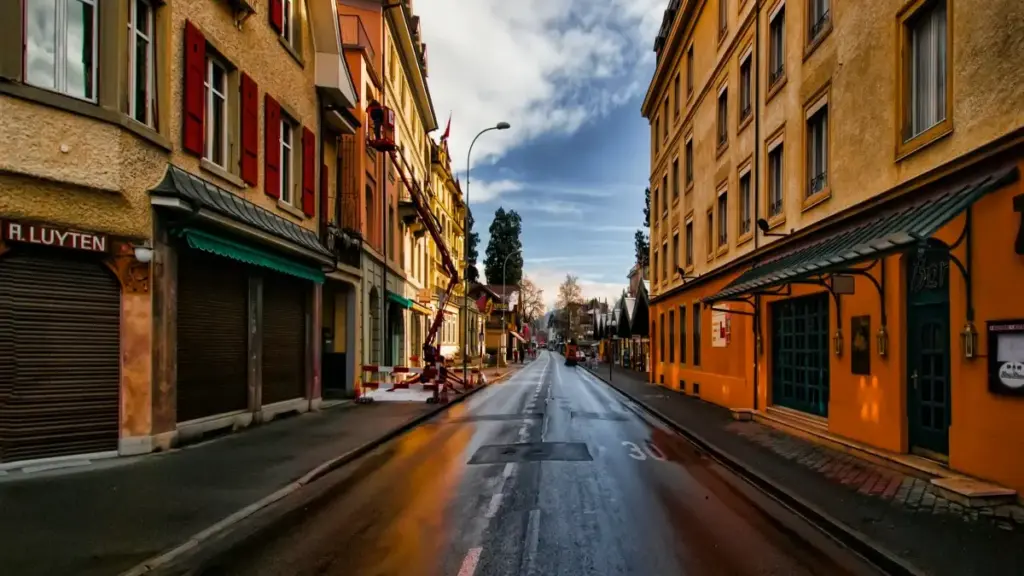 Guide pratique pour annonceurs en Côte d'Ivoire: comment identifier, contacter et sécuriser reviews visuels avec créatrices OnlyFans basées en Belgique.